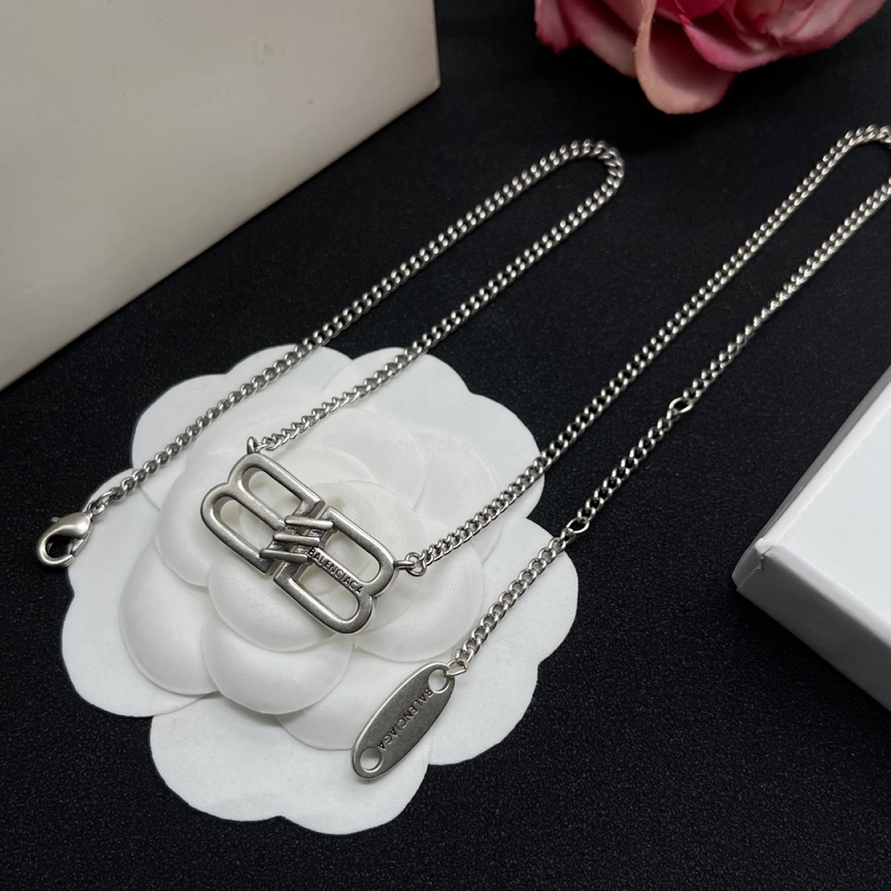 Balenciaga Bb Necklace (6) - www.newkick.vip